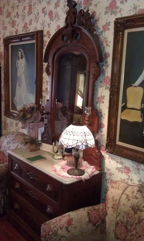 2439 Fairfield "A Bed And Breakfast" 슈리브포트 객실 사진